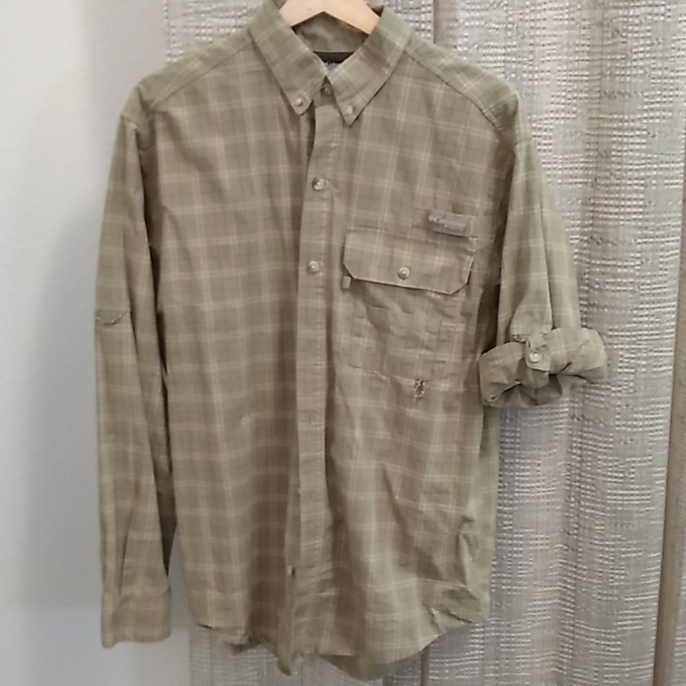 Button down shirt Columbia PHG
